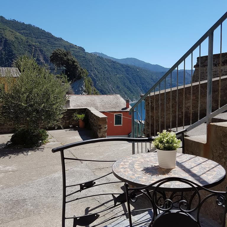 Affittacamere Il Timone Corniglia Exterior foto