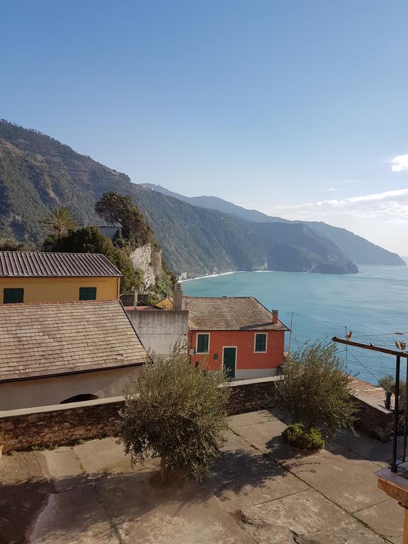 Affittacamere Il Timone Corniglia Exterior foto